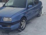 Volkswagen Vento 1993 года за 1 400 000 тг. в Талдыкорган – фото 3