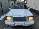 Mercedes-Benz E 200 1990 года за 1 500 000 тг. в Алматы – фото 4