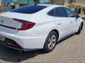 Hyundai Sonata 2020 года за 7 000 000 тг. в Актобе – фото 3