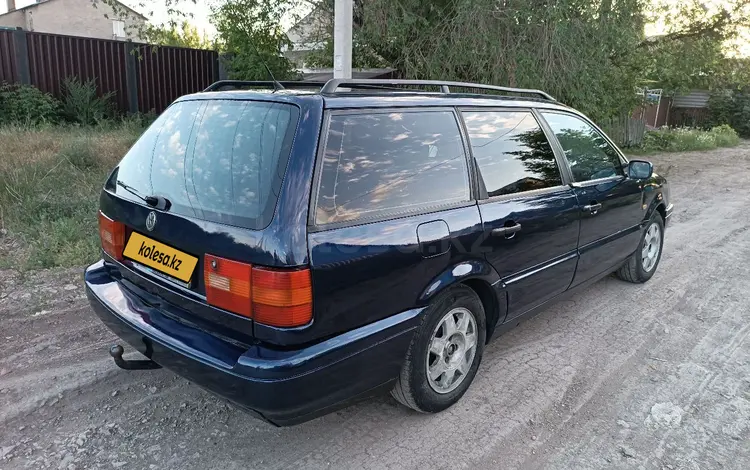 Volkswagen Passat 1995 годаүшін1 870 000 тг. в Караганда
