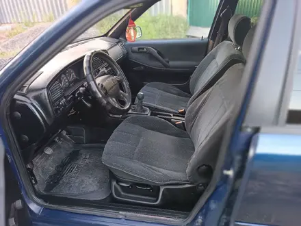 Volkswagen Passat 1995 года за 1 870 000 тг. в Караганда – фото 15