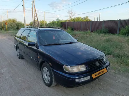 Volkswagen Passat 1995 года за 1 870 000 тг. в Караганда – фото 3