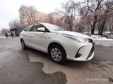 Toyota Yaris 2022 годаүшін11 990 000 тг. в Алматы – фото 4
