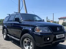 Mitsubishi Montero Sport, 2002