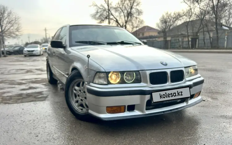 BMW 320 1995 годаүшін2 000 000 тг. в Алматы