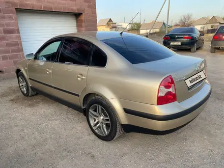 Volkswagen Passat 2002 годаүшін3 290 000 тг. в Астана – фото 5