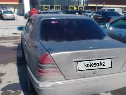 Mercedes-Benz S 220 1993 года за 1 500 000 тг. в Кокшетау – фото 4