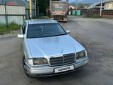 Mercedes-Benz C 180 1995 годаүшін2 100 000 тг. в Алматы – фото 3