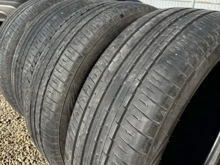 Шины DUNLOP 235/50/21 за 435 000 тг. в Актобе
