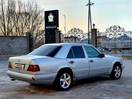 Mercedes-Benz E 280 1993 года за 1 700 000 тг. в Кызылорда – фото 6