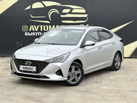 Hyundai Accent 2021 года за 8 950 000 тг. в Атырау