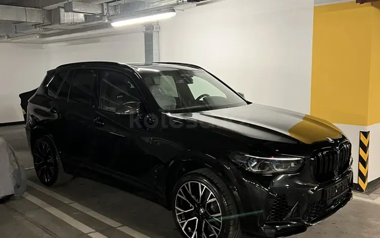 BMW X5 M 2022 года за 75 000 000 тг. в Алматы