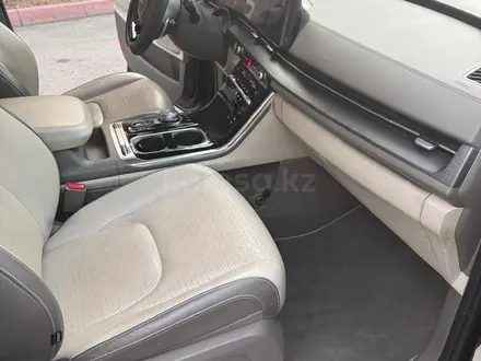 Kia Carnival 2022 года за 18 000 000 тг. в Алматы – фото 9