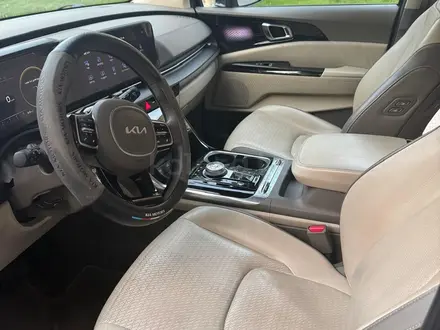 Kia Carnival 2022 года за 18 000 000 тг. в Алматы – фото 12