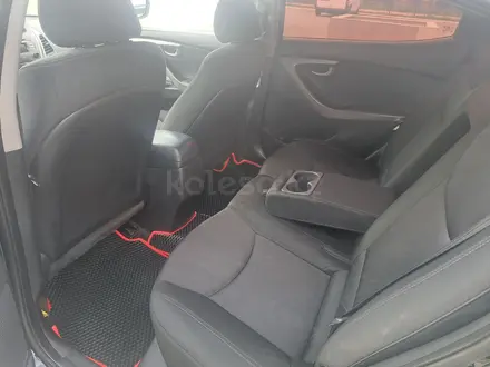 Hyundai Elantra 2014 года за 6 300 000 тг. в Тараз – фото 36