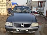 Volkswagen Santana 2004 годаүшін1 000 000 тг. в Аксай