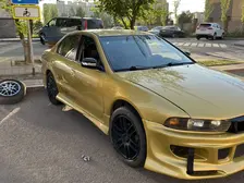 Mitsubishi Galant, 2002