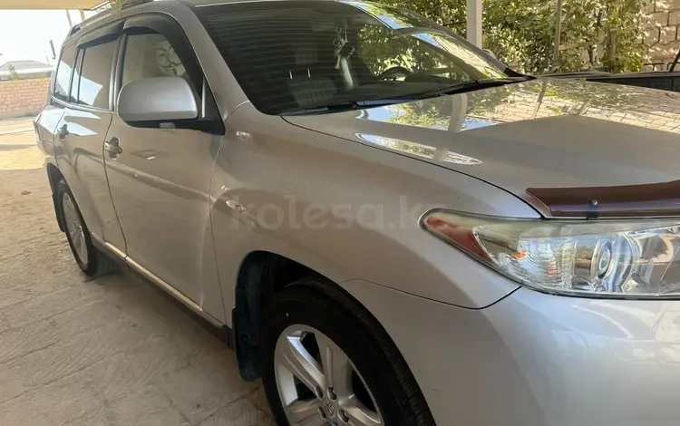 Toyota Highlander 2012 годаfor14 000 000 тг. в Актау