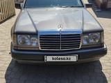 Mercedes-Benz E 200 1991 годаүшін1 200 000 тг. в Караганда – фото 4