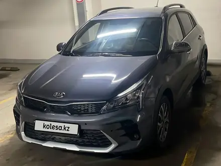 Kia Rio X-Line 2021 года за 9 000 000 тг. в Астана