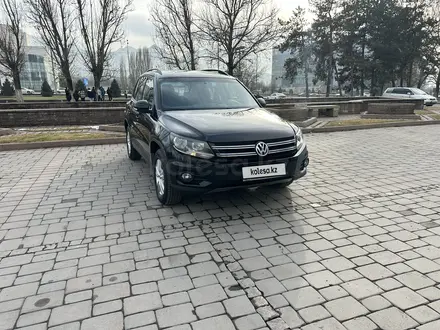 Volkswagen Tiguan 2014 года за 8 700 000 тг. в Алматы – фото 4