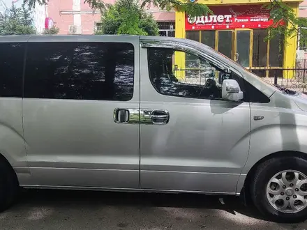 Hyundai Starex 2009 года за 7 000 000 тг. в Шымкент – фото 3