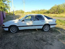 Mitsubishi Galant, 1990