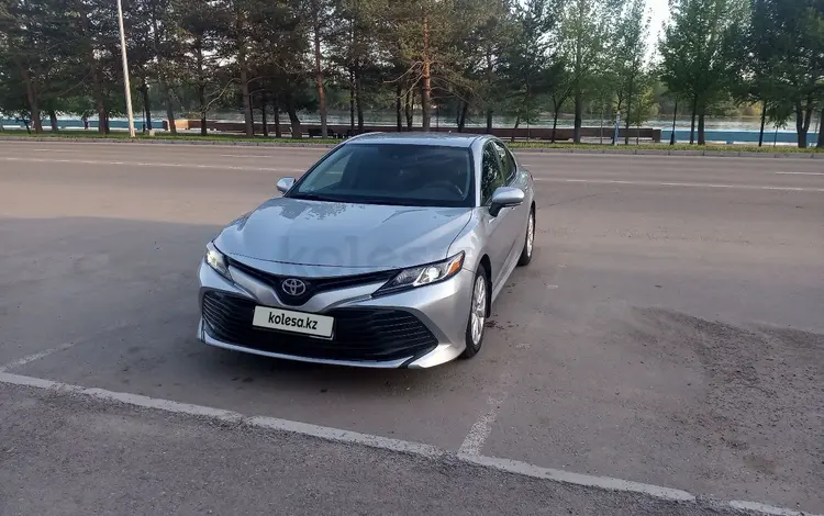 Toyota Camry 2020 годаүшін11 500 000 тг. в Усть-Каменогорск