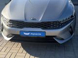 Kia K5 2021 года за 9 200 000 тг. в Уральск – фото 4