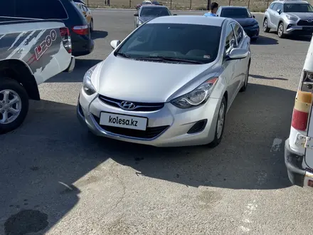 Hyundai Elantra 2013 года за 6 200 000 тг. в Актау – фото 2