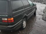 Volkswagen Passat 1990 годаүшін1 500 000 тг. в Усть-Каменогорск – фото 3