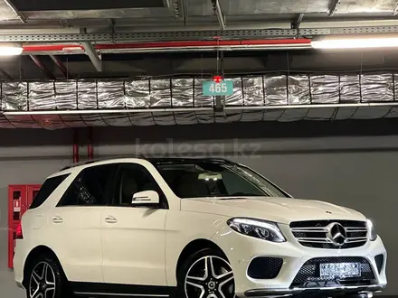 Mercedes-Benz GLE 400 2017 года за 24 777 777 тг. в Алматы