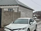 Toyota Camry 2021 годаүшін14 300 000 тг. в Алматы – фото 2