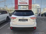 Toyota Highlander 2013 года за 14 300 000 тг. в Астана – фото 4