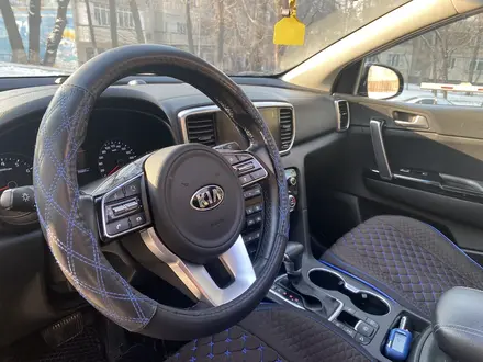 Kia Sportage 2020 года за 11 000 000 тг. в Алматы – фото 19