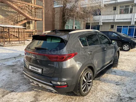 Kia Sportage 2020 года за 13 500 000 тг. в Алматы – фото 10