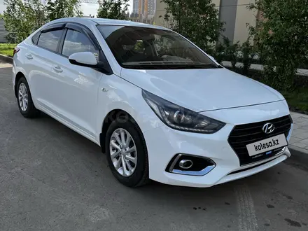 Hyundai Accent 2018 года за 6 200 000 тг. в Шымкент – фото 2