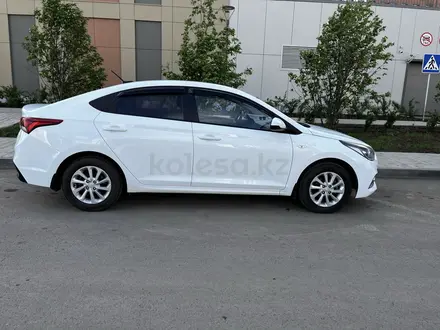 Hyundai Accent 2018 года за 6 200 000 тг. в Шымкент – фото 5