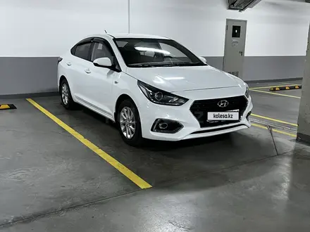 Hyundai Accent 2018 года за 6 200 000 тг. в Шымкент – фото 10