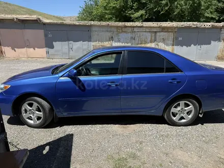 Toyota Camry 2005 года за 5 000 000 тг. в Шымкент – фото 3