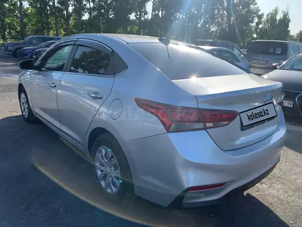 Hyundai Accent 2020 года за 6 046 000 тг. в Алматы – фото 6