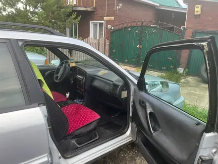 Volkswagen Passat 1995 года за 2 100 000 тг. в Петропавловск – фото 2