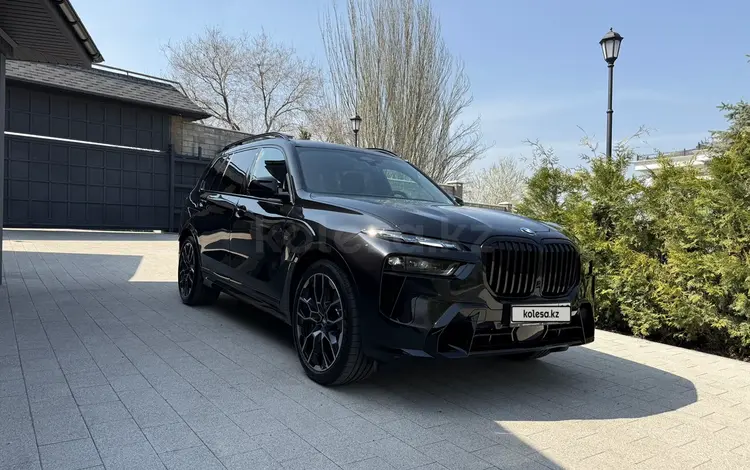 BMW X7 2025 года за 82 000 000 тг. в Алматы