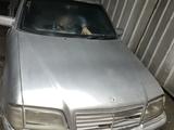 Mercedes-Benz C 180 1994 года за 700 000 тг. в Алматы