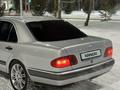 Mercedes-Benz E 280 1997 годаүшін3 150 000 тг. в Караганда – фото 14