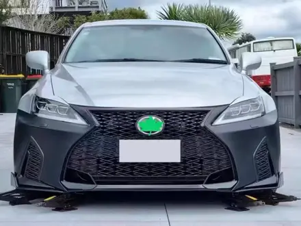 Передний бампер на Lexus IS 2006-12 дизайн 2021 за 200 000 тг. в Астана