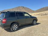 Toyota Highlander 2003 года за 5 500 000 тг. в Шу – фото 4