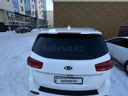 Kia Carnival 2019 года за 15 000 000 тг. в Алматы – фото 5