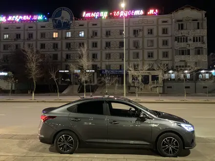 Hyundai Accent 2021 года за 9 200 000 тг. в Атырау – фото 9