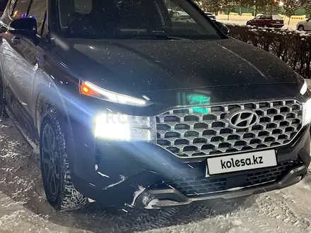 Hyundai Santa Fe 2022 года за 12 800 000 тг. в Астана – фото 3